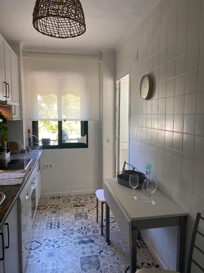 Acogedor apartamento en pleno corazón de Triana Sevilha Exterior foto