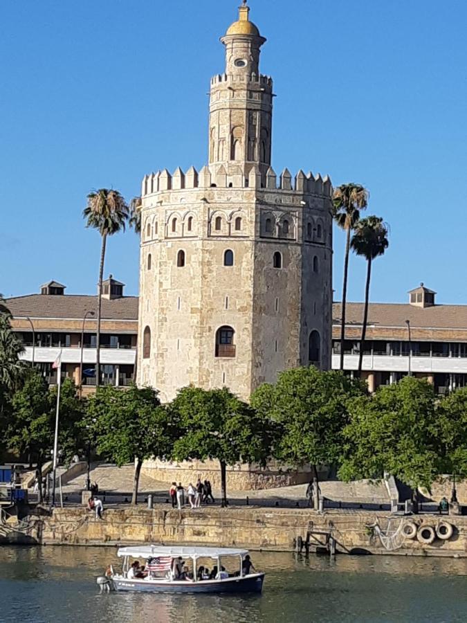 Acogedor apartamento en pleno corazón de Triana Sevilha Exterior foto